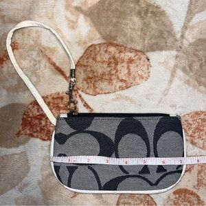 Y2K Coach Zip Wristlet